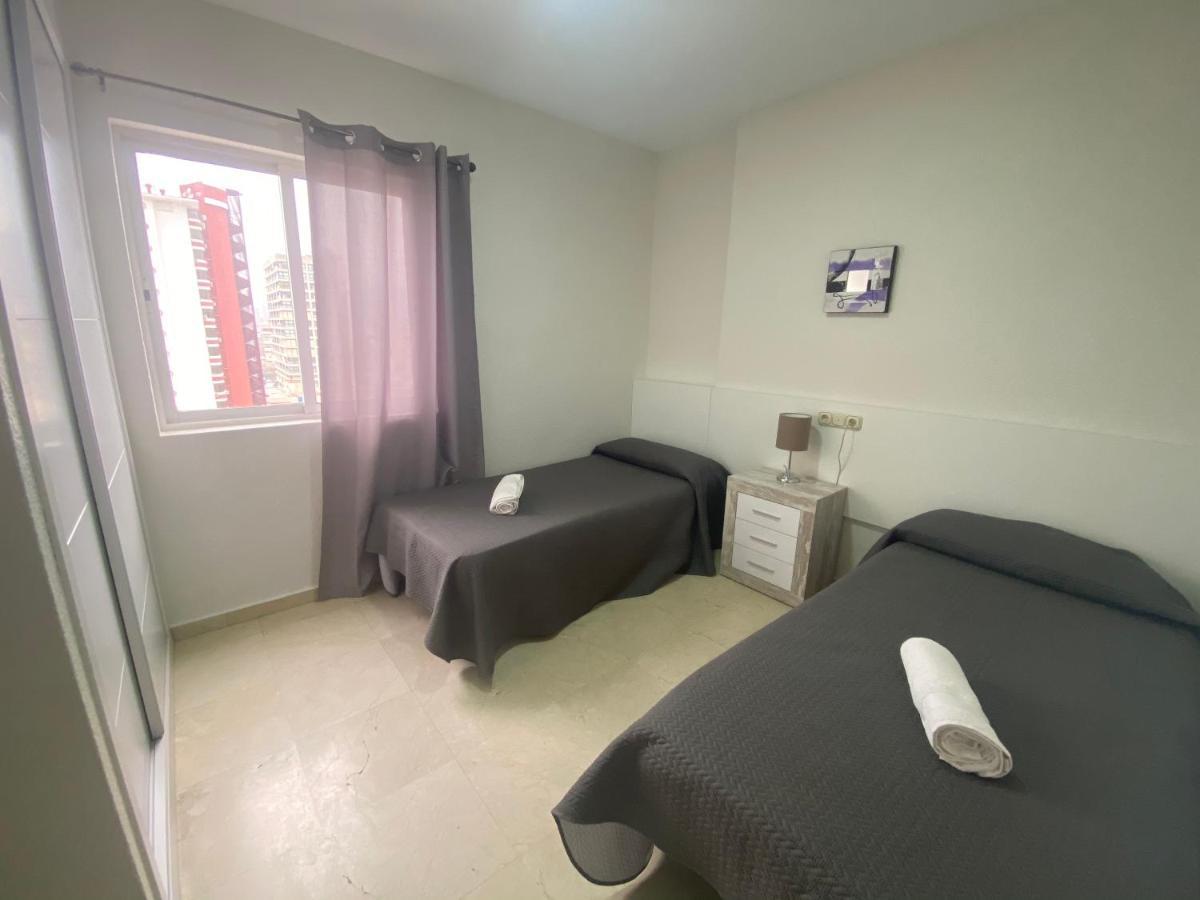 Apartamento Av Madrid 2H Benidorm Eksteriør billede