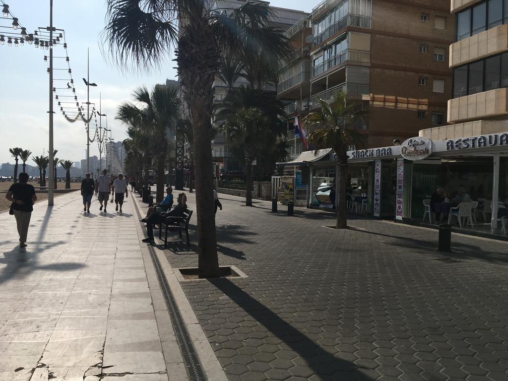 Apartamento Av Madrid 2H Benidorm Eksteriør billede